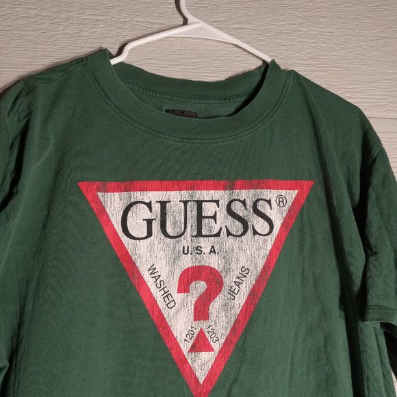 Vintage Guess Los Angeles Green Red T-shirt - Picture 2 of 4